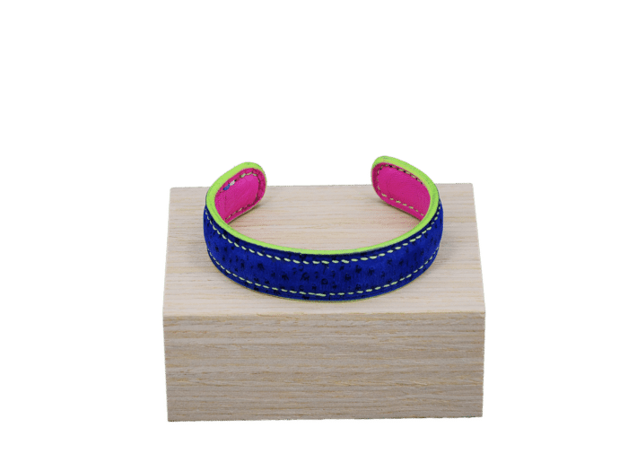 bracelet lily cosmique - cuir bleu nuit/rose - maroquinerie artisanale haute-savoie