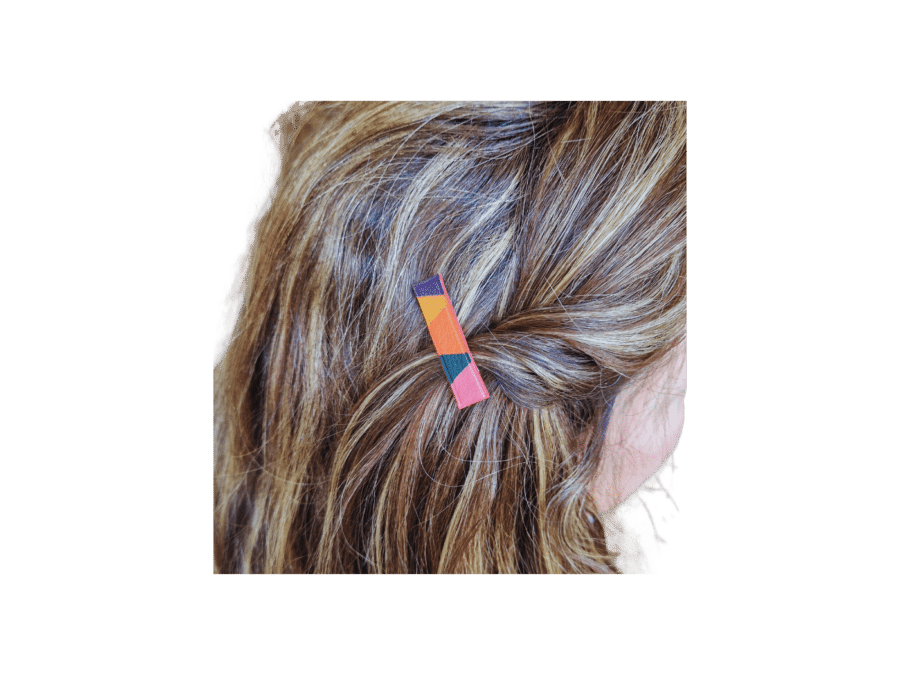 petite barrette - cuir multicouleurs - finition rouge - maroquinerie artisanale Haute-Savoie