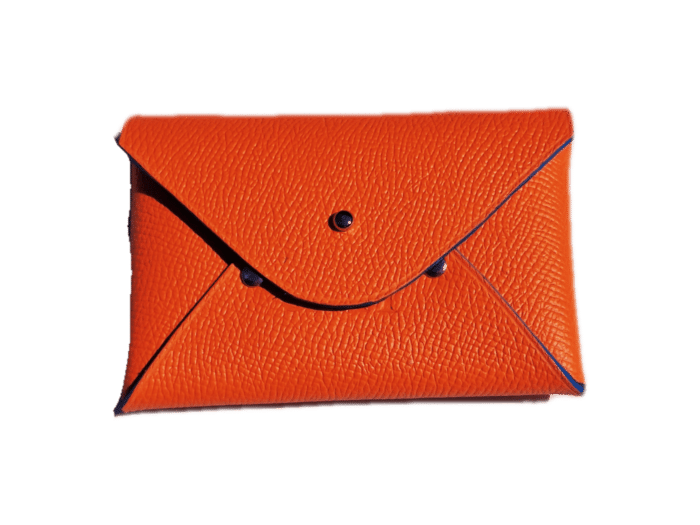 porte cartes enveloppe - cuir orange finition bleu électrique - maroquinerie artisanale Haute-Savoie